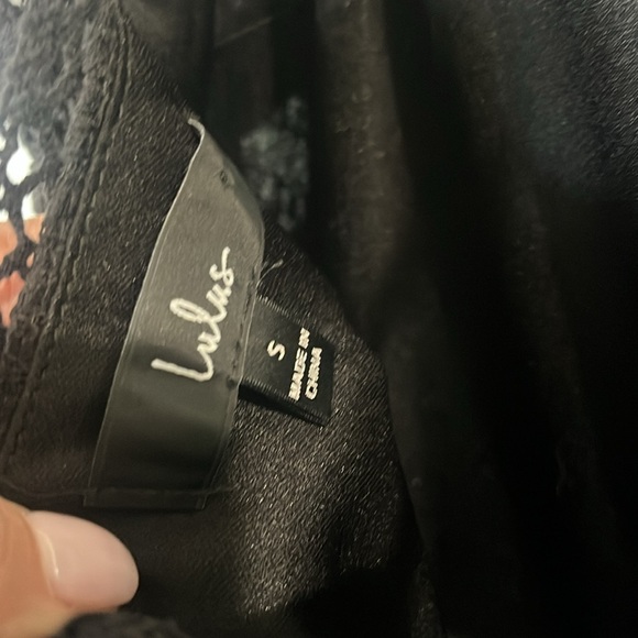 EUC lulus black lace mid length lined spaghetti strap party/prom fancy dress - Picture 8 of 9